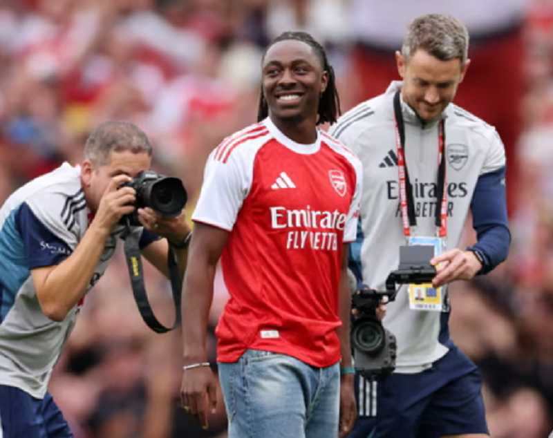 arsenal-don-eze-arteta-buoc-vao-mua-giai-khong-con