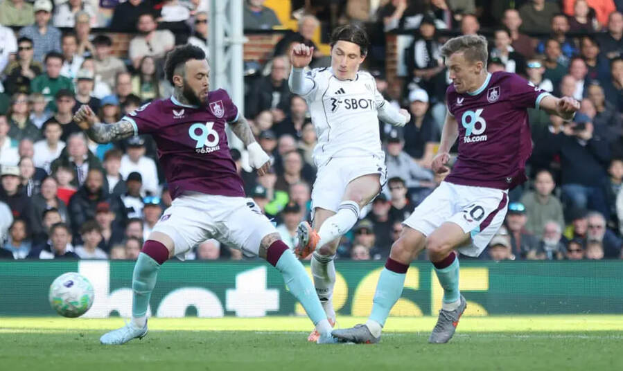 Fulham vs Burnley (22:00 – 21/03) | Xem lại trận đấu